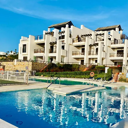Sunshine Front Complex, Wifi, Modern Apartment